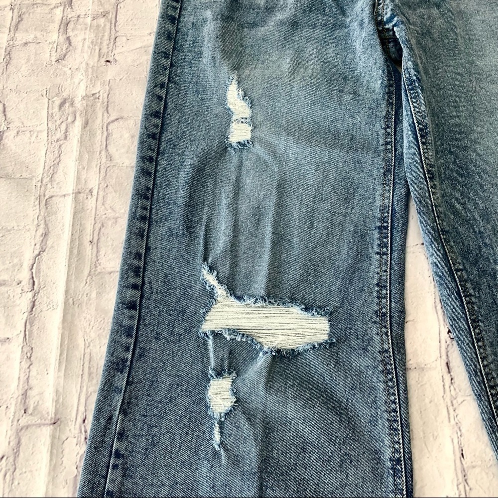 HIGH Rise Distressed Wide Leg Jeans - Picture 7 of 11